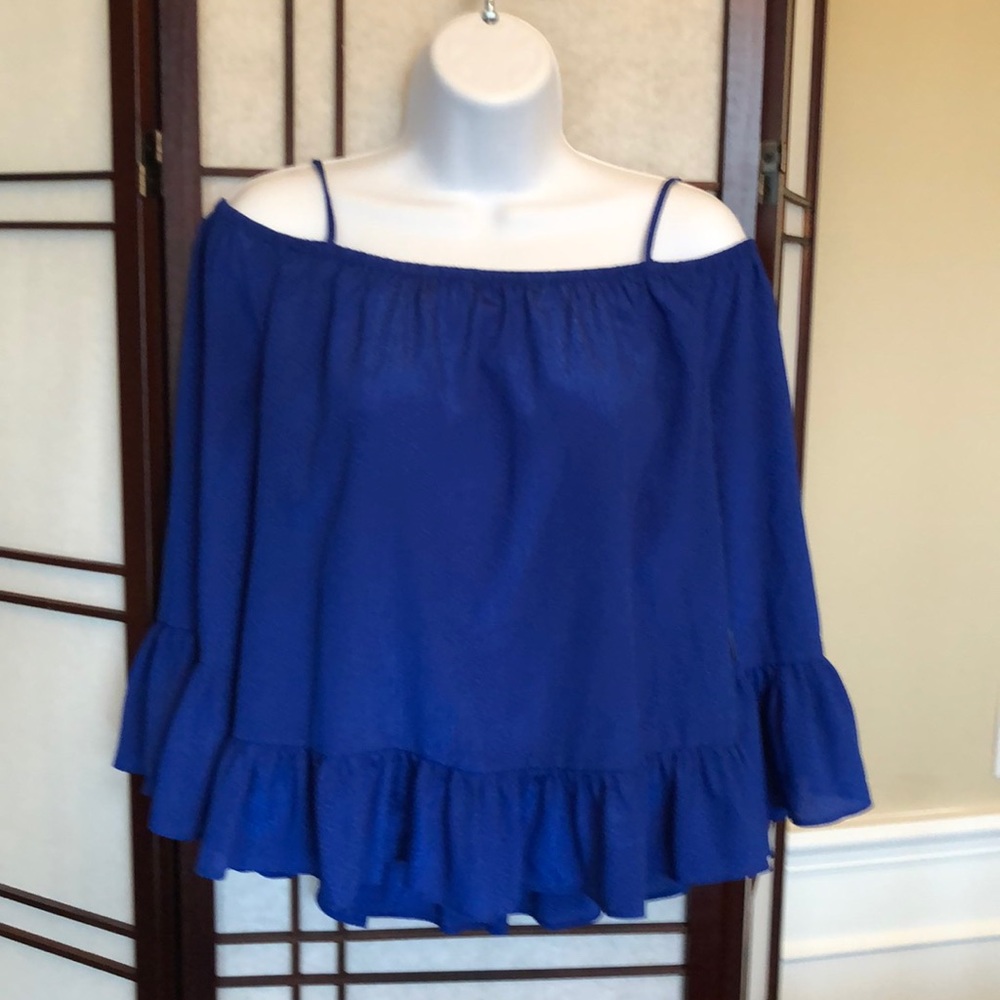 NWT a.n.a. Blue cold shoulder top